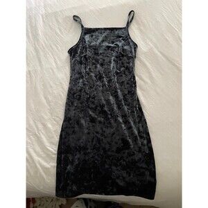 FOREVER 21 velvet dress